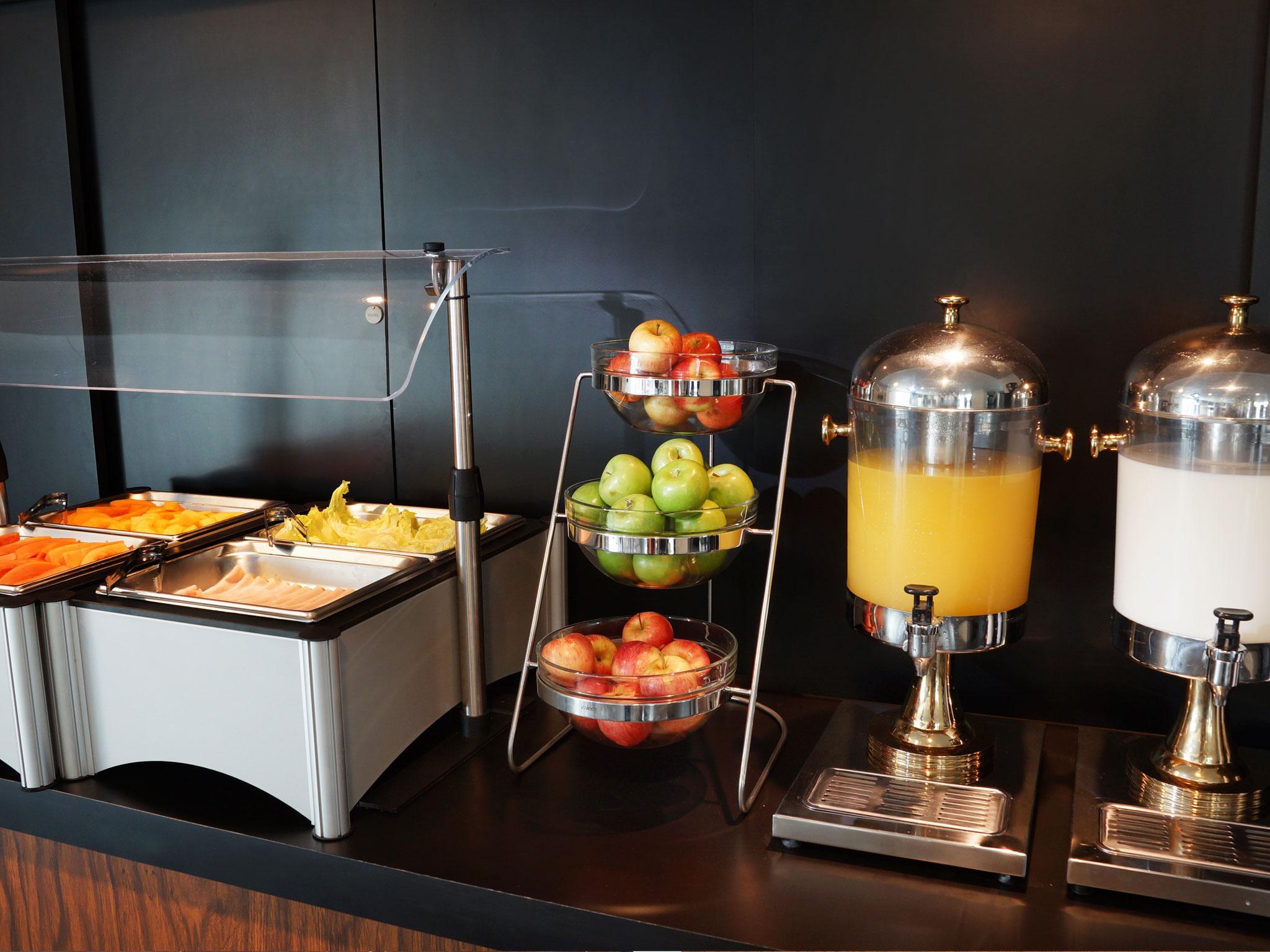 City Express Plus By Marriott Cali Colombia Exterior photo