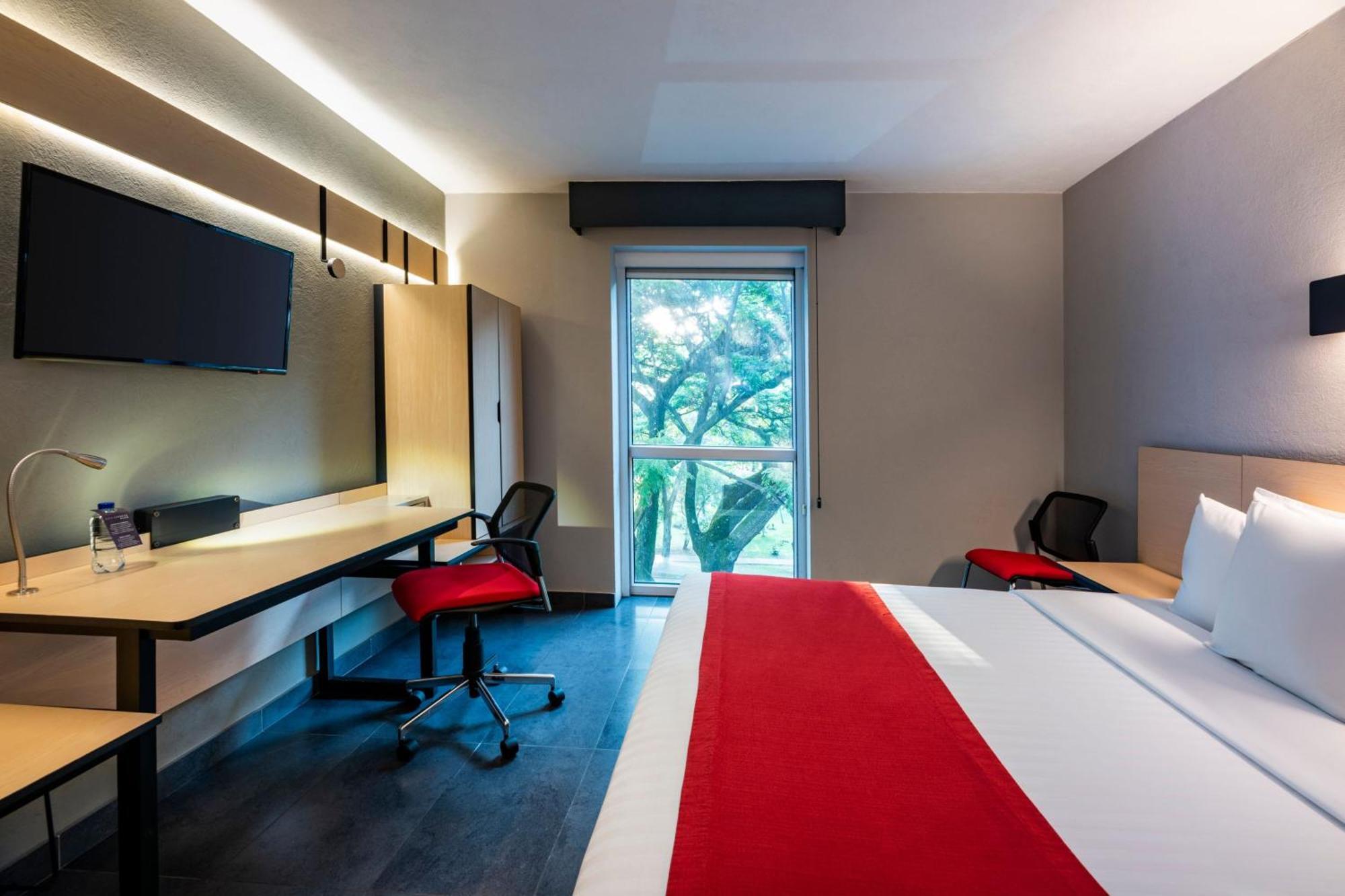 City Express Plus By Marriott Cali Colombia Exterior photo